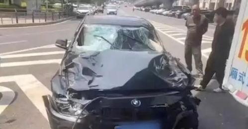 最新爆料车祸视频播放,现场惨状令人触目惊心 第3张 最新爆料车祸视频播放,现场惨状令人触目惊心 第3张